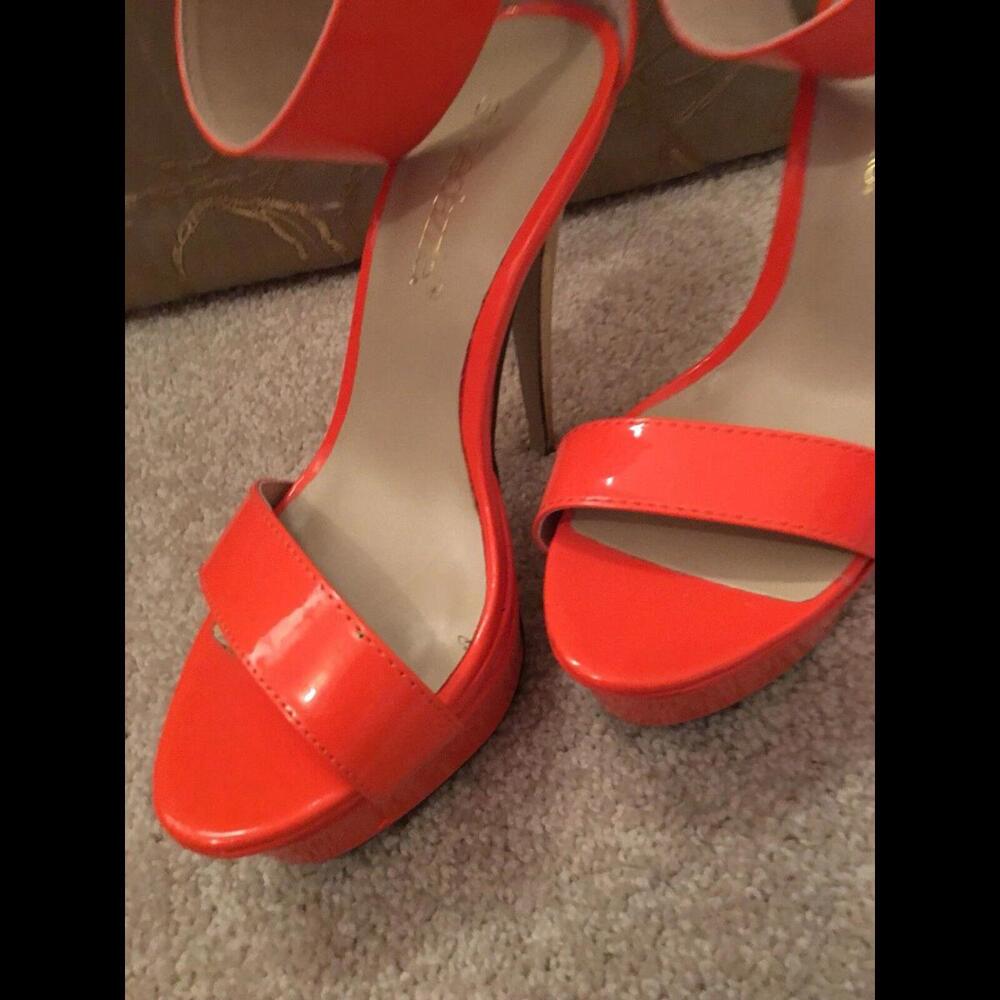 😎🧡Orange Shoedazzle 5.5 High Heels - Ankle Strap Shoes - Picture 2 of 12